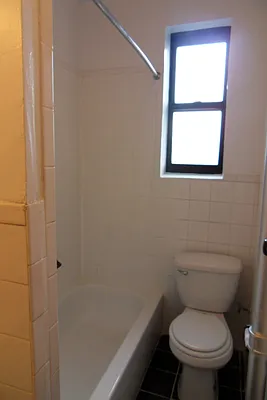 Rented by Albert Attias, LREB | media 11