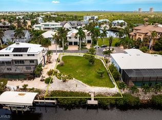 17901 Grey Heron Ct, Fort Myers Beach, FL 33931