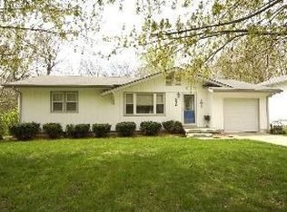 504 Belmont St, Liberty, MO 64068