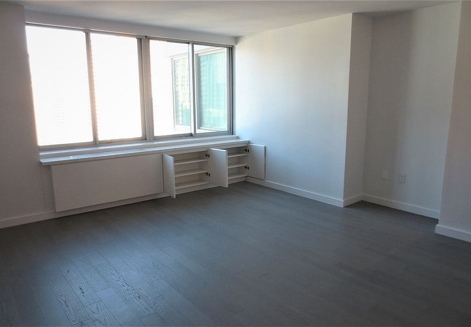 1st image of 101 W End Ave APT 19K