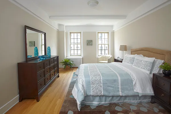 Sold by Brown Harris Stevens | media 25