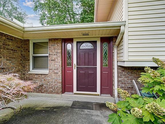 4th image of 920 Shortcreek Cir