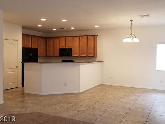 4th image of 6204 Red Jamboree Ct