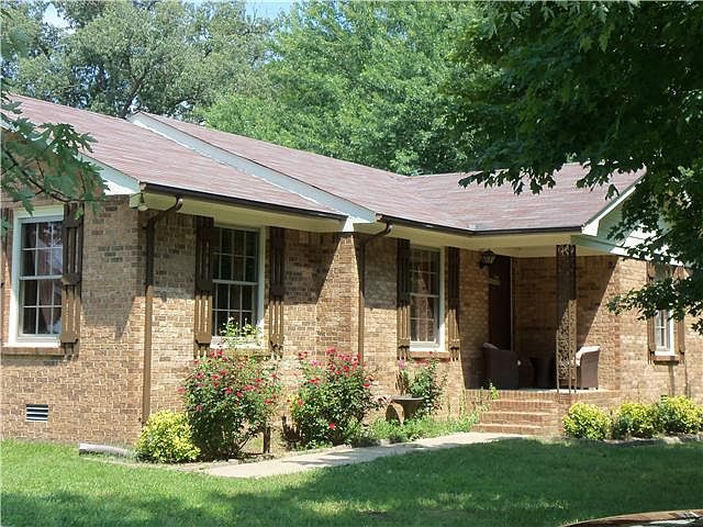 1st image of 81 Fair Oak Ln