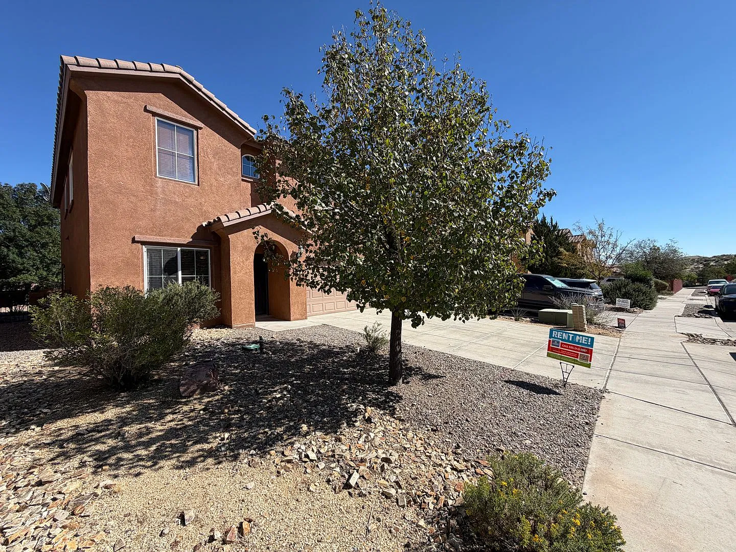 3 Bedroom Home Near Loma Vista Blvd NE & High Resort Blvd SE! — Photo 3