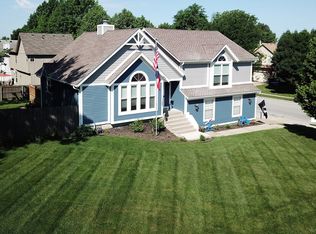 1001 E Green Gables St, Olathe, KS 66061