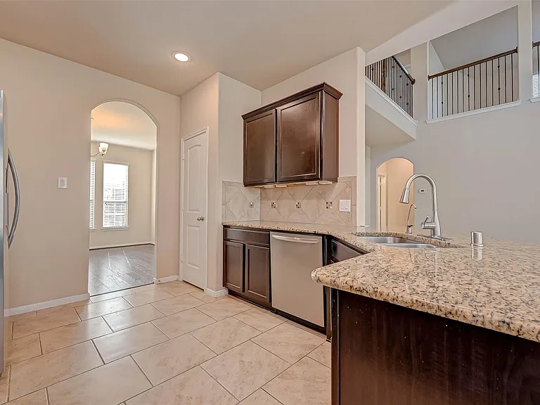 5340 Pointe Spring Xing — Photo 16