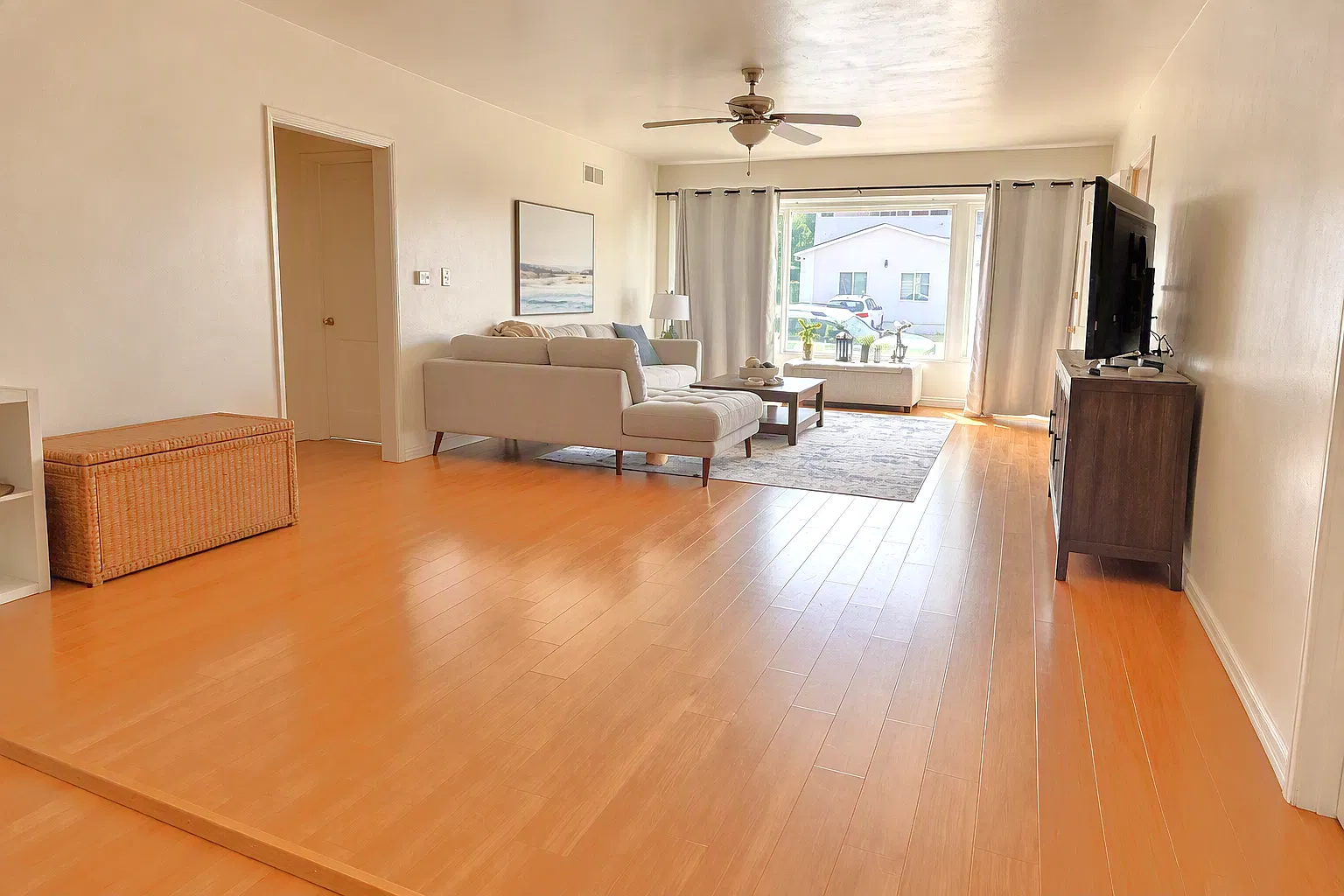 5670 Mary Lane Dr — Photo 1