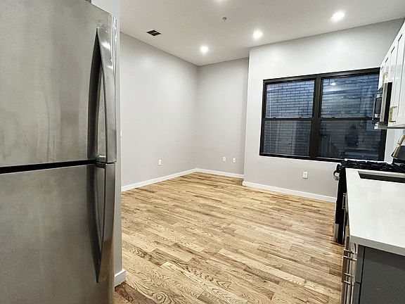 3rd image of 141-43 Monticello Ave #5