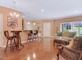 1206 Brook Hollow Dr #1206, Whippany, NJ 07981