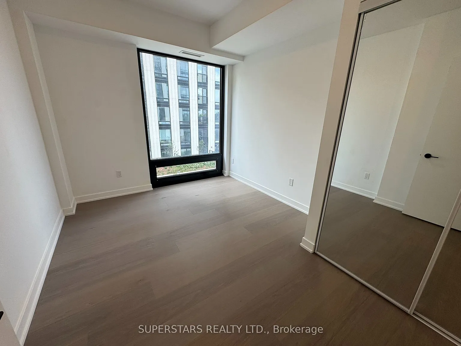 2 bed, $3,250 — Photo 4