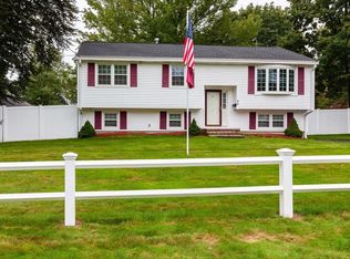 46 Oakside Ave, Brockton, MA 02301