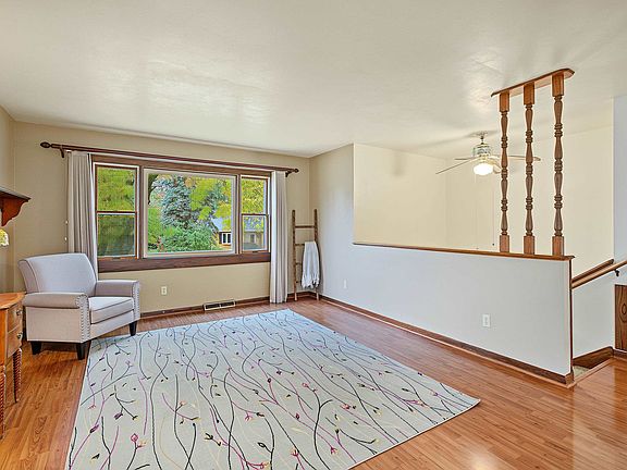 5th image of 3572 Rankin Rd