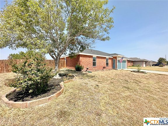 3rd image of 3611 John Haedge Dr