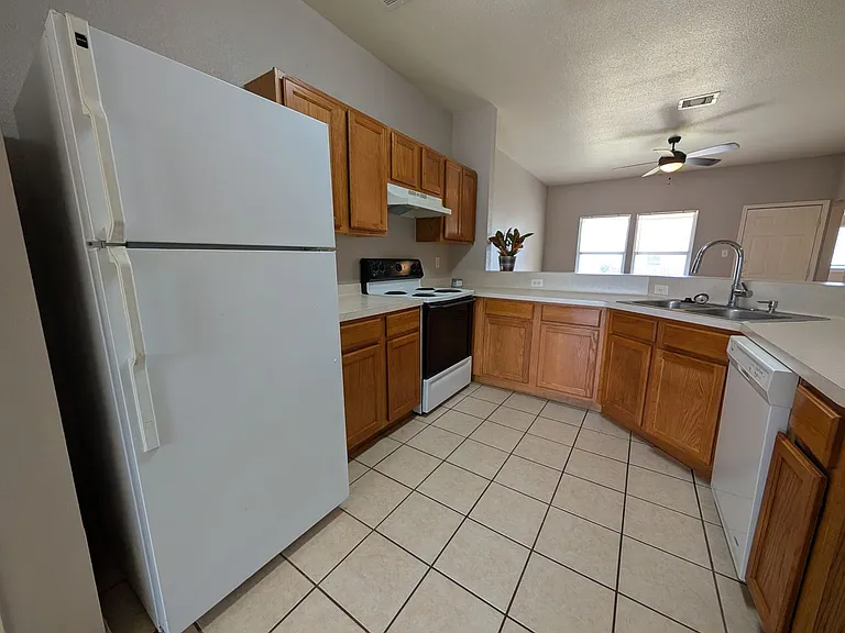 3017 Lodgepole Ln — Photo 9