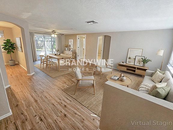 2nd image of 7815 Treasure Pointe Dr