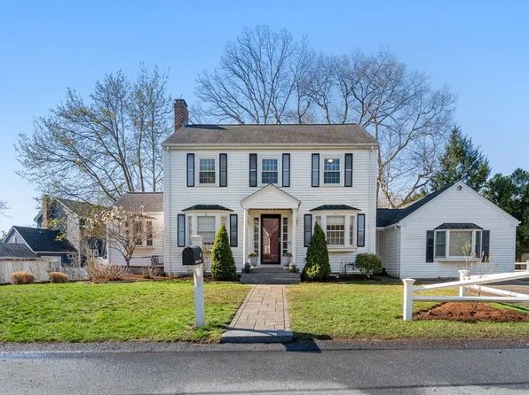 40 Hooper St, Westwood, MA 02090