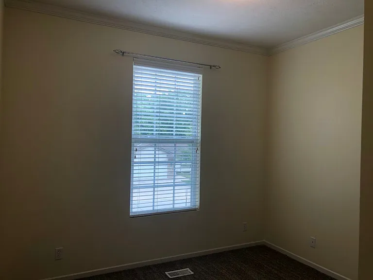 2913 Rahn Blvd — Photo 11