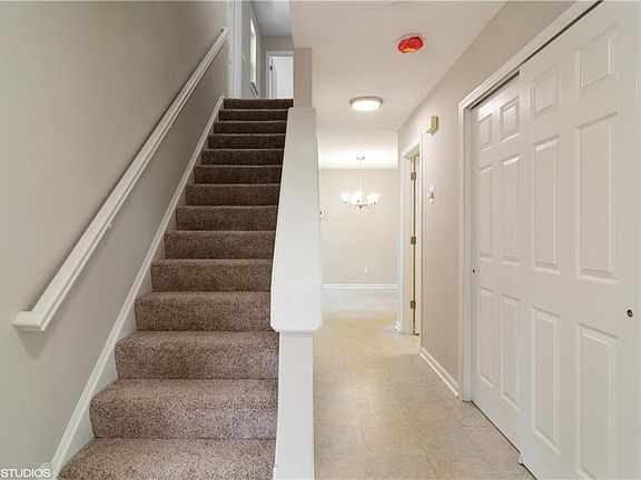 3rd image of 11049 Reservoir Place Dr