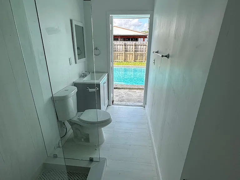8822 SW 41st Ter — Photo 14