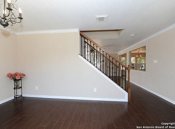 4th image of 21923 N Kenton Croft