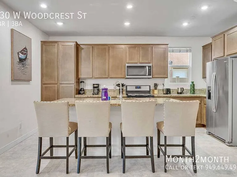 630 W Woodcrest St — Photo 13