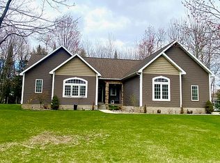 6400 Matt L4 Rd, Escanaba, MI 49829