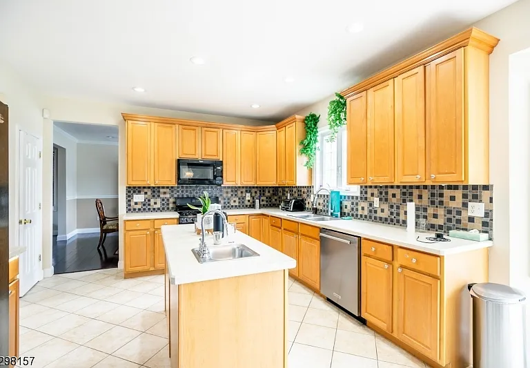 29 Vocisano Ct — Photo 13