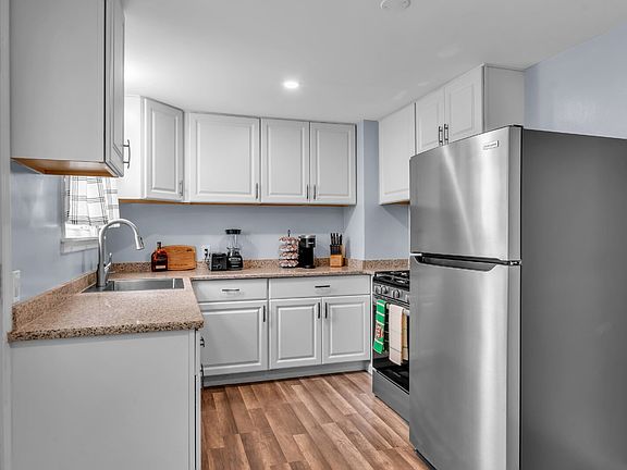 5th image of 162 Southgate Rd