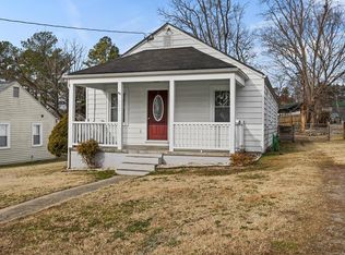 713 Monroe St, Farmville, VA 23901