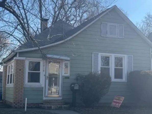 1818 Garfield Ave, Terre Haute, IN 47804