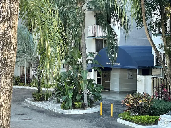 1720 NW North River Drive #207, Miami, FL 33125