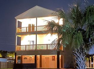 8811 N Lagoon Dr, Panama City Beach, FL 32408