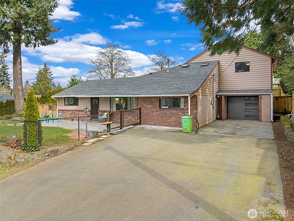 2nd image of 20604 4th Avenue S