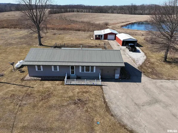 11310 N County Highway 9, Lewistown, IL 61542