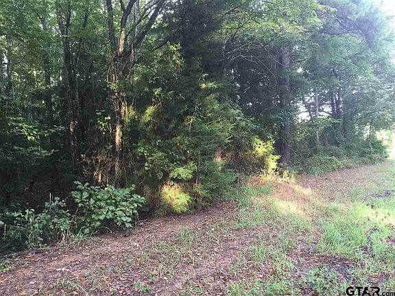3rd image of 9 Town Road Cir #F