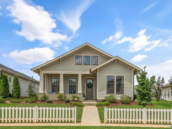 238 Farmhouse Dr, Madison, AL 35757