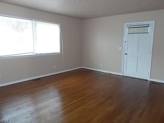 4th image of 1222 Darren Dr