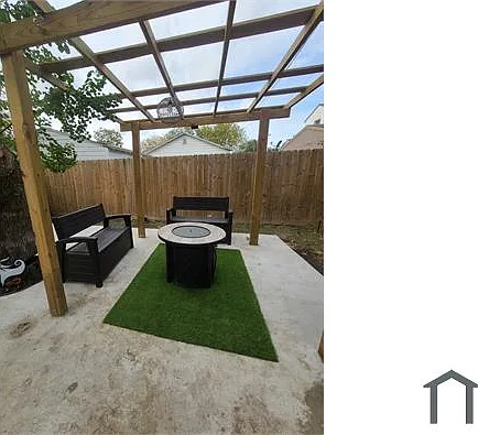 4 bed, 2000 sqft, $2,500 — Photo 4