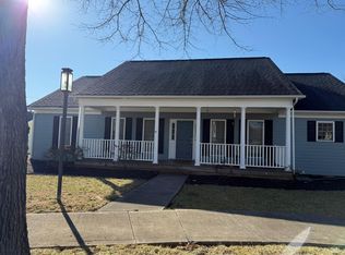 115 Graham Pl, Oak Ridge, TN 37830