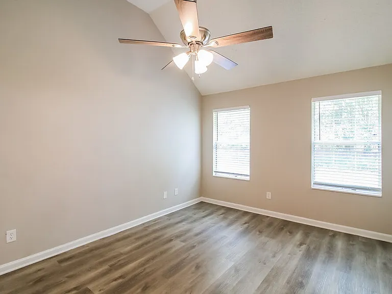 4509 Ravenwood Pl — Photo 11