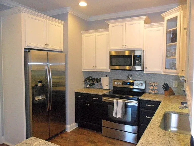 3306 Blue Sky Dr — Photo 4