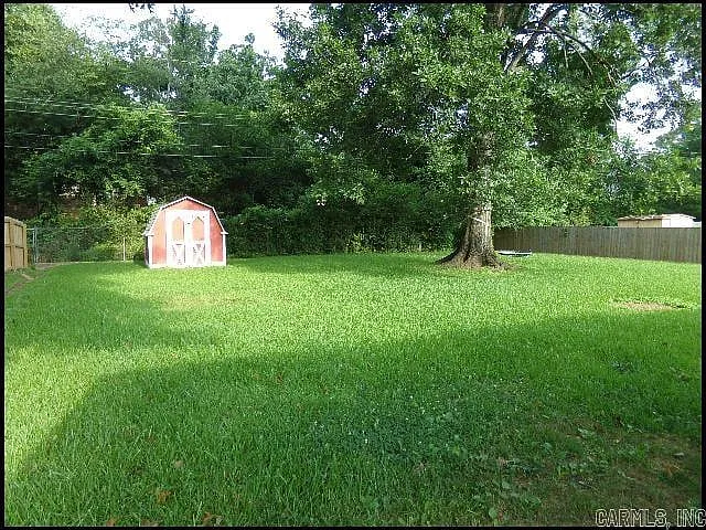 51 Meadowbrook Dr — Photo 25