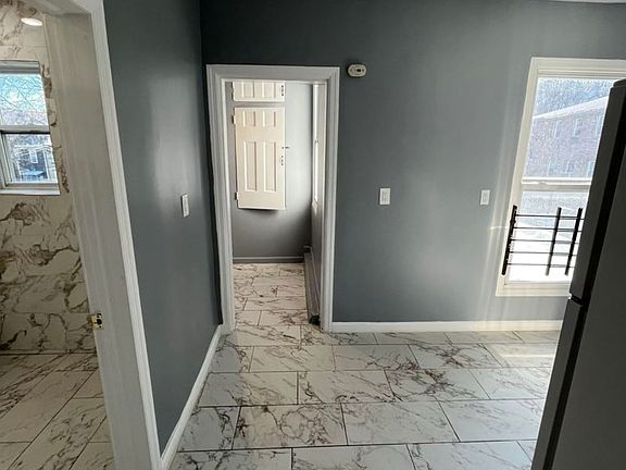 3rd image of 115 Belmont Ave Floor 2-A