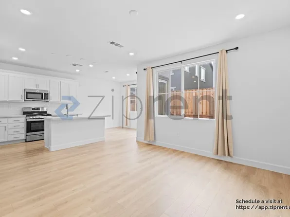 208 Wellspring Ln, Pittsburg, CA 94565