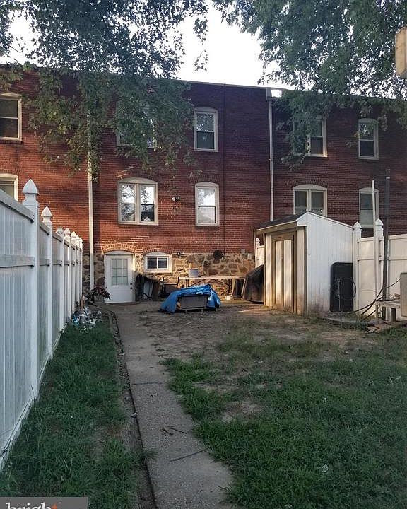 2nd image of 7261 Holabird Ave