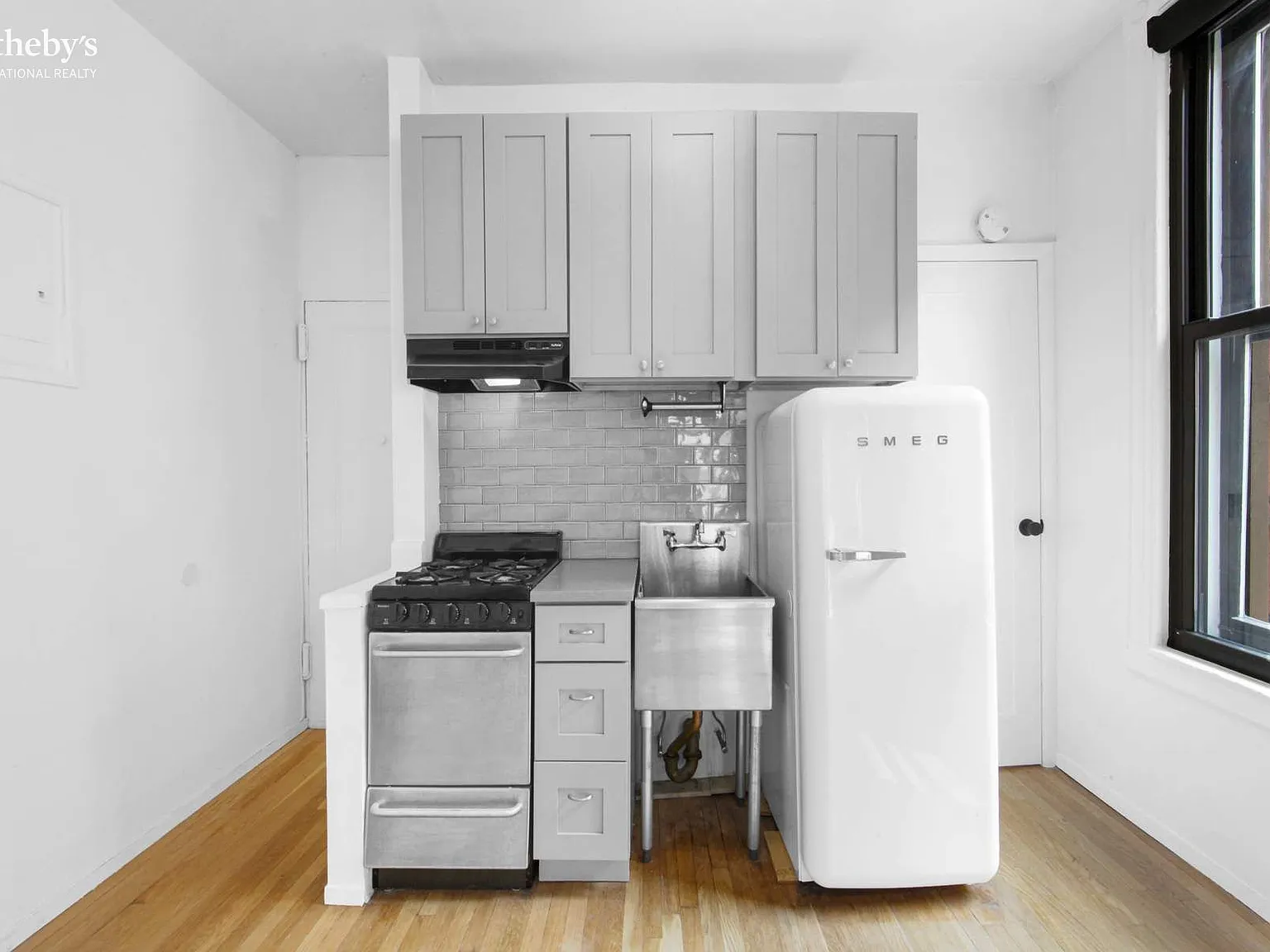 214 Mulberry Street — Photo 4