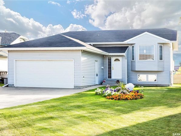 Prince Albert SK Real Estate - Prince Albert SK Homes For Sale | Zillow