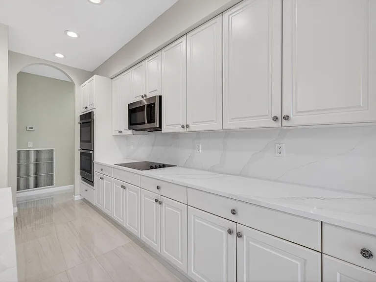 2237 SW Newport Isles Blvd — Photo 19