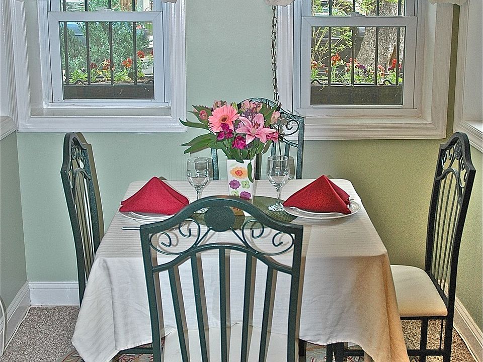Eating Area